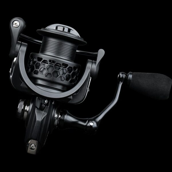 Spinning Fishing Reel Hot Sale 12KG Max Drag Power - Image 5